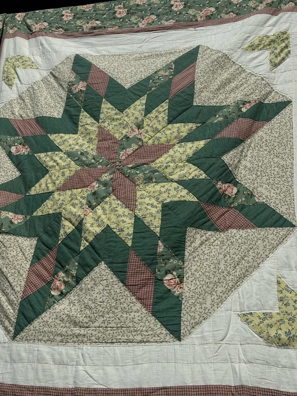 Vintage Handmade Star Quilt Full Queen 80x98 Floral Cottage Hand Quilted